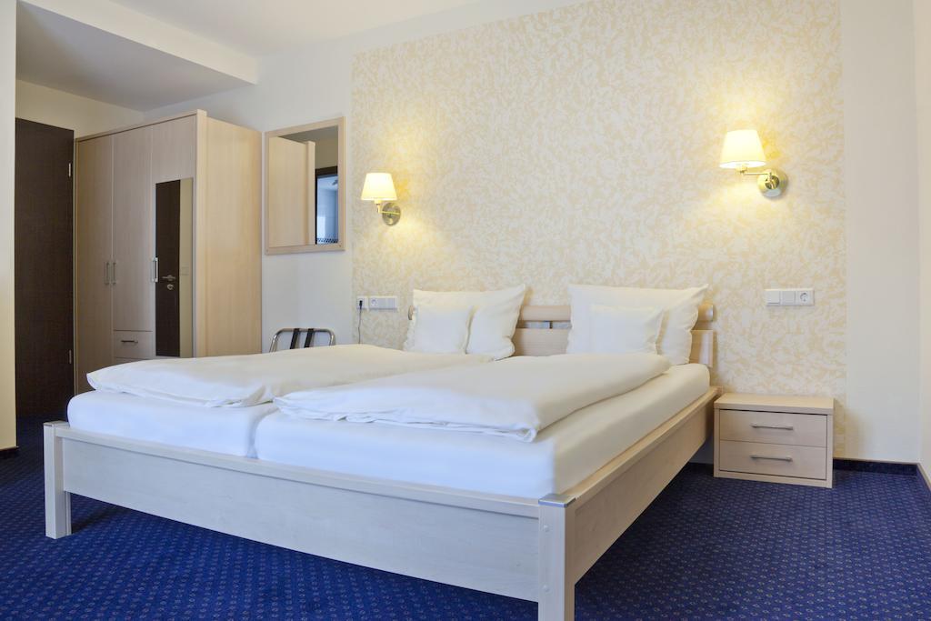 City-Hotel ฟรีซอยเธอ ห้อง รูปภาพ